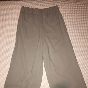 H&M Cropped Pants